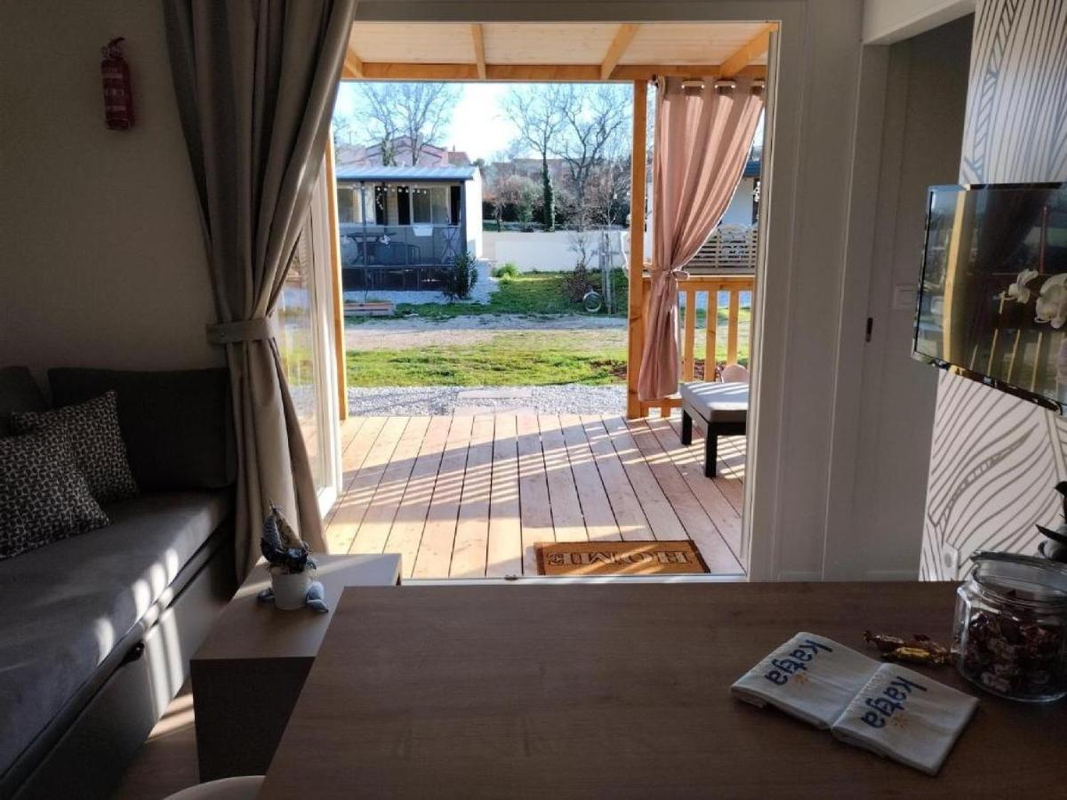 Mobile Home Katja Banjole Exterior photo